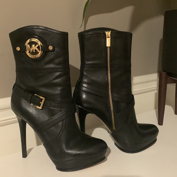 Michael Kors STOCKARD Platform Booties BLACK - Picture 6 of 13